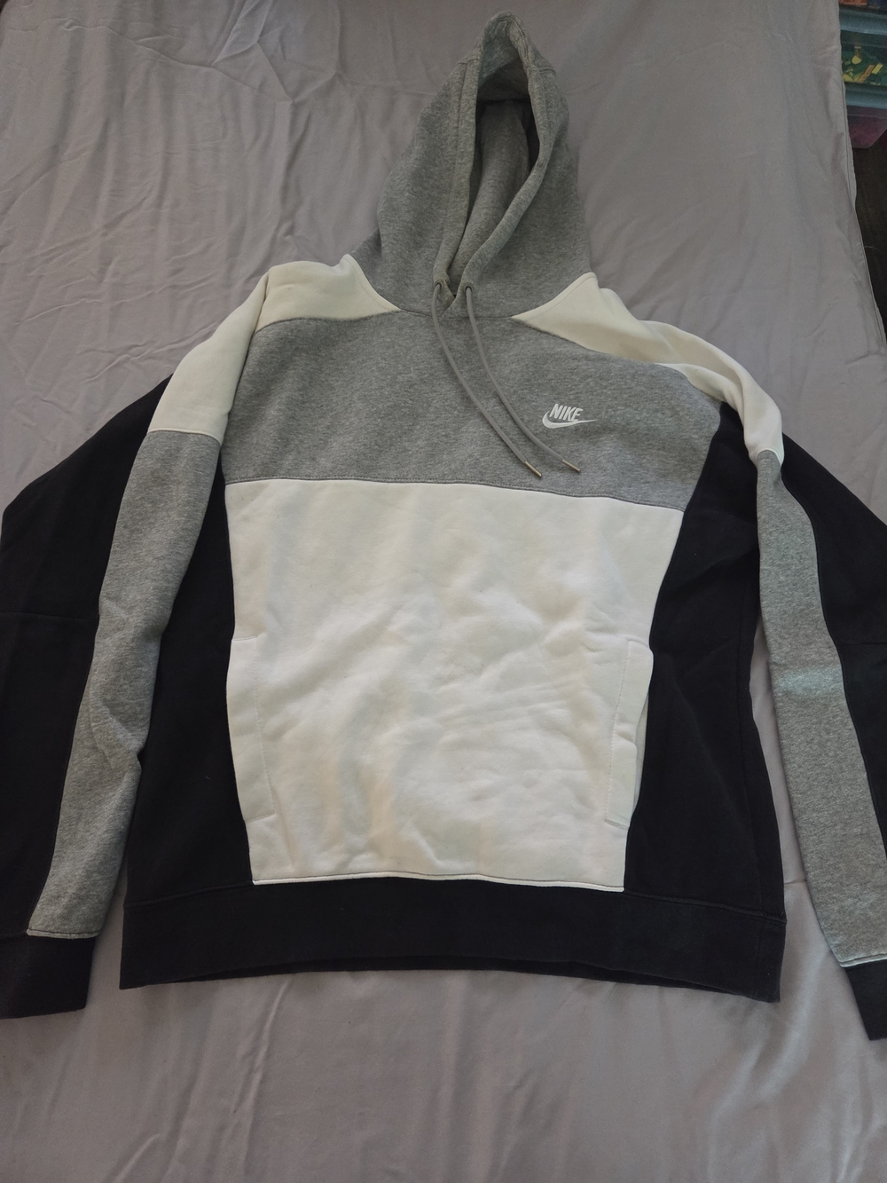 Nike Men’s Colorblock Hoodie - Grey/White/Black